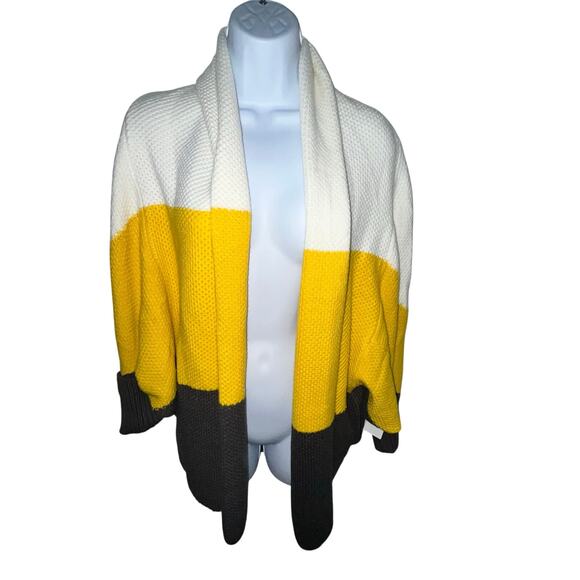 NWT Maurices Oversized Bubble Sweater – Size Small (Fits Up to Large) - Picture 1 of 4
